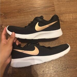 Nike Women's Black and Gold Sneakers